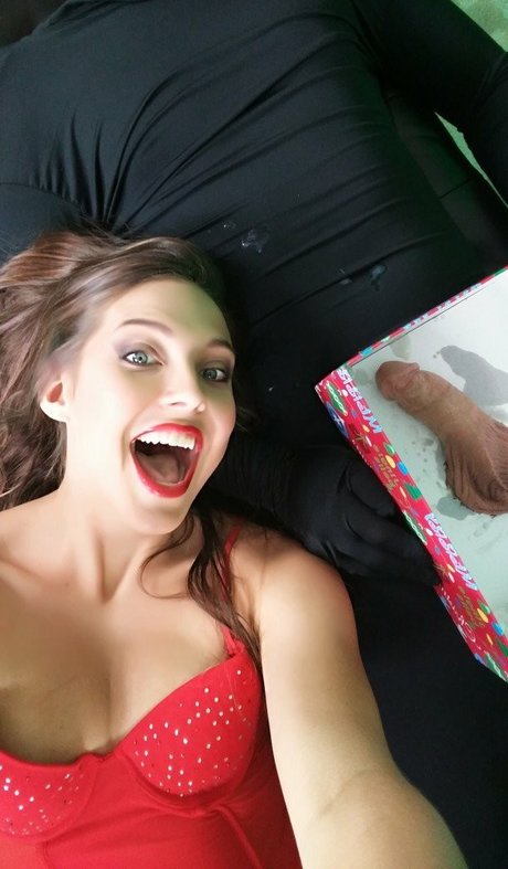 sadieholmesxxx model beautiful image