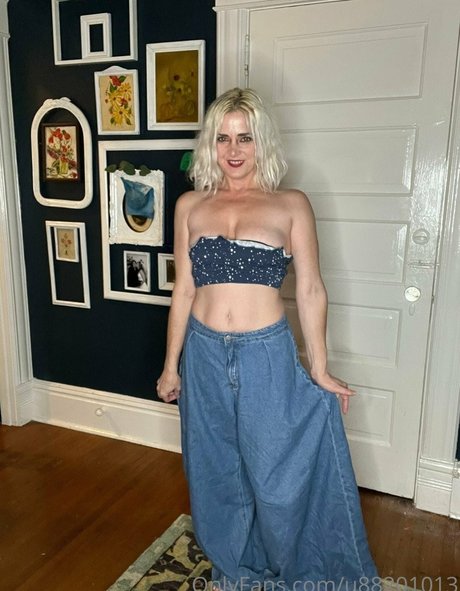 Discorella711 pornographic model galleries