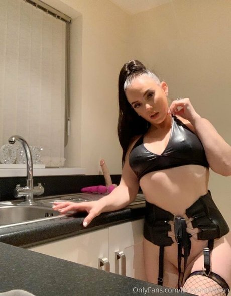 ofbelles naked pornstar galleries