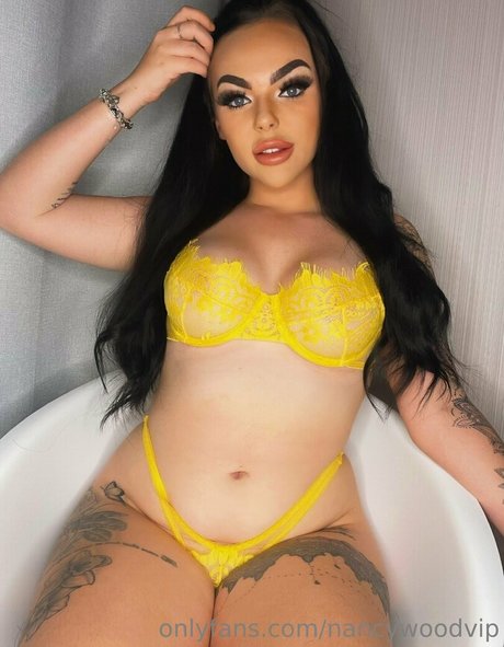 itsnancywoodfree porn model gallery