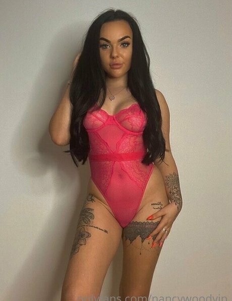 itsnancywoodfree model hot pictures