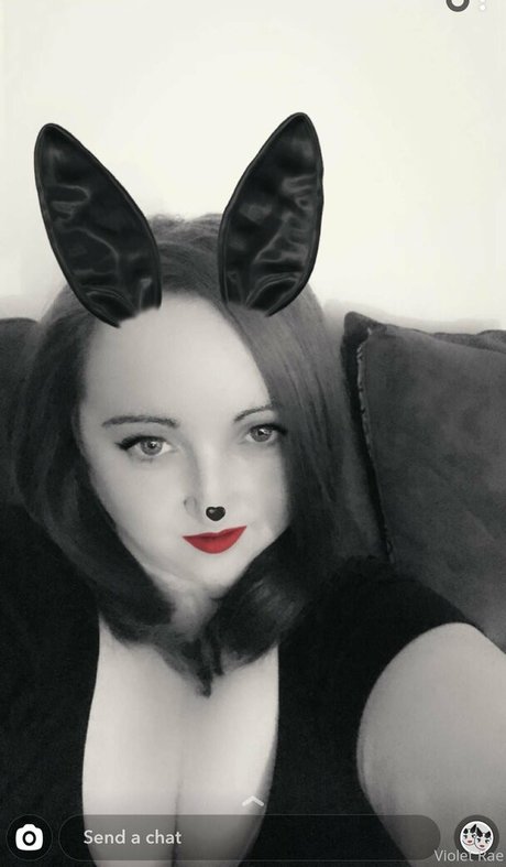 naughty kitten84 naked model pic