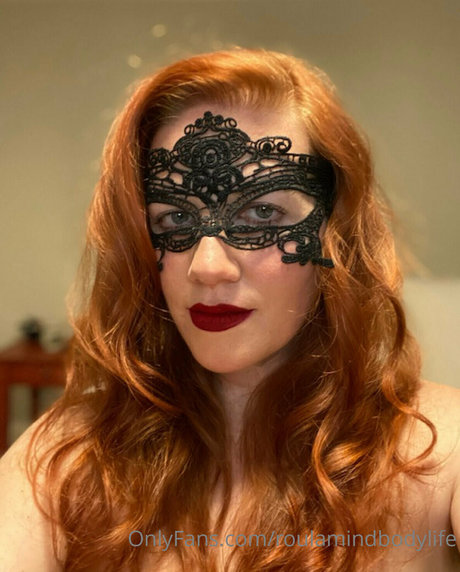 roulamindbodylife adult model galleries