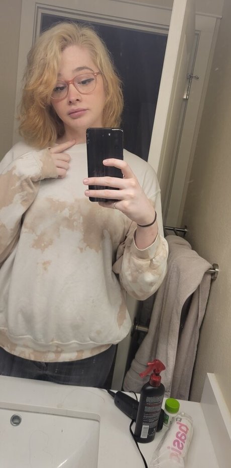 Tsfaebiee free pornstar pic