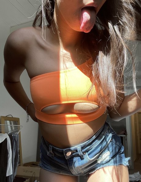 Messrineee model xxx pics