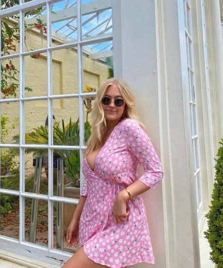 Lotten Sheppard pornstar sexy image