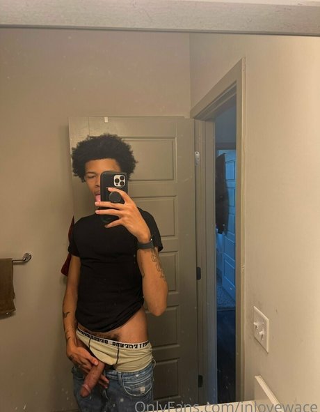 inlovewace nude model image