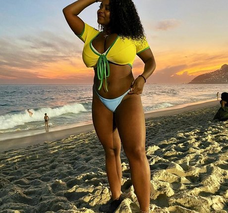 diasdegil art model gallery