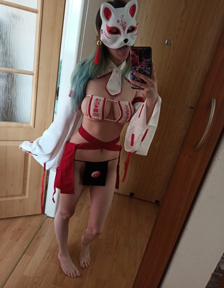 b kitty erotic star pic