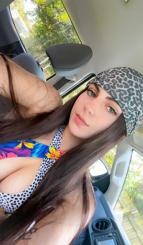 Luna Benna free star galleries