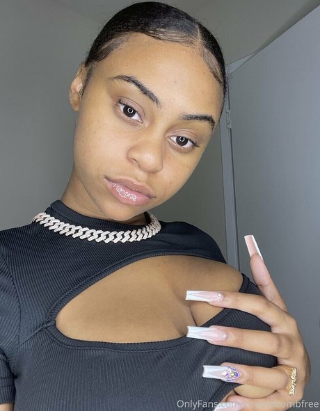 mature squirt onlyfans free nude pictures