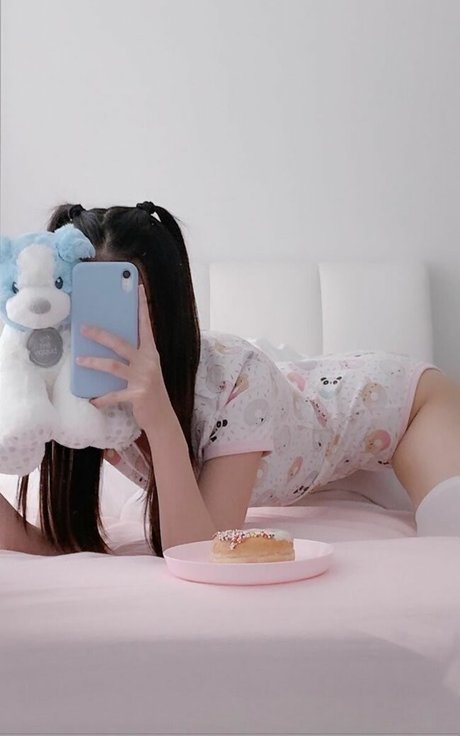 urshortie pretty model archive