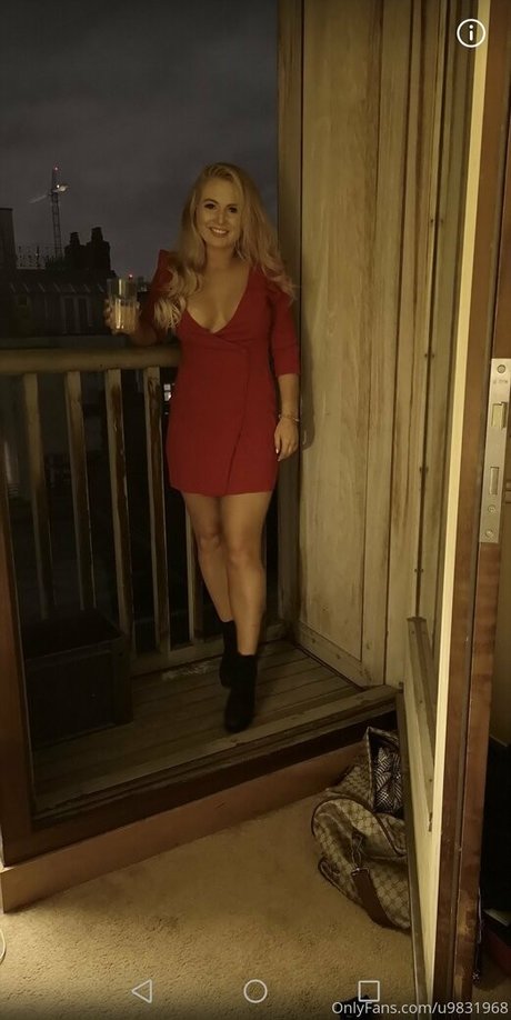 gushinggeegeefree exclusive pornstar images