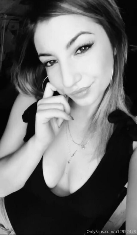 jackiex naked pornstar pictures