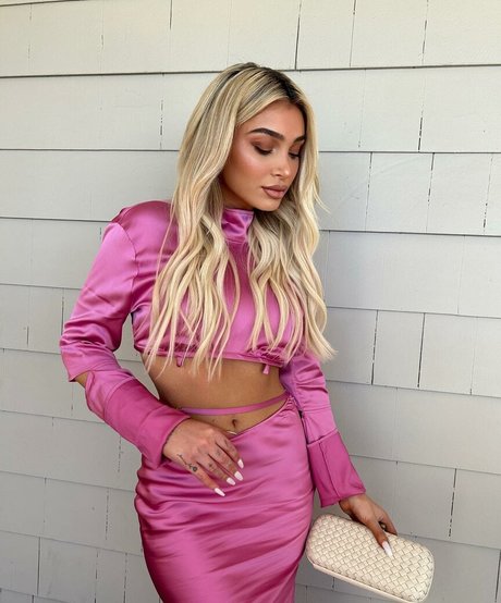 Camaryn Swanson thumbnail