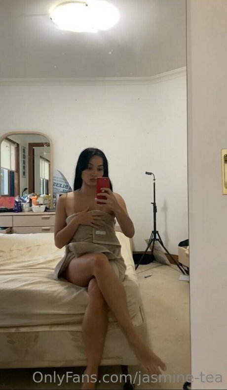 Jasmine Tea top pornstar image