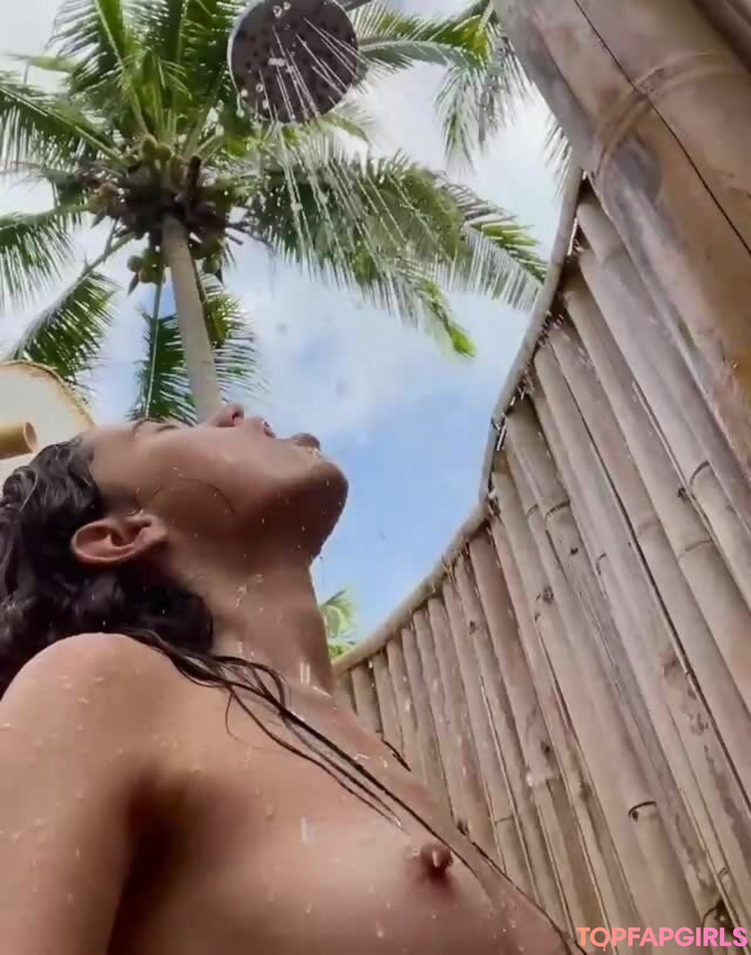 spreading onlyfans hot naked picture