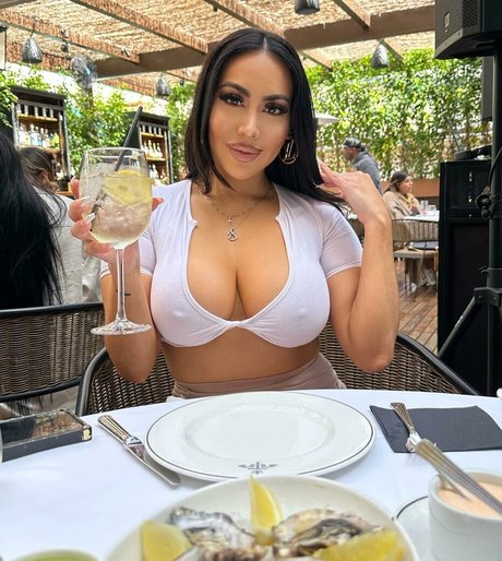 sophiapayan hot pornstar img