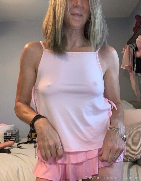 missaandjoey exclusive model archive