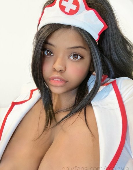 roarwie pornstar gallery