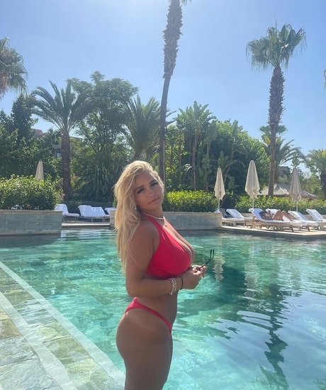 Gracie M pornstar nudes pics