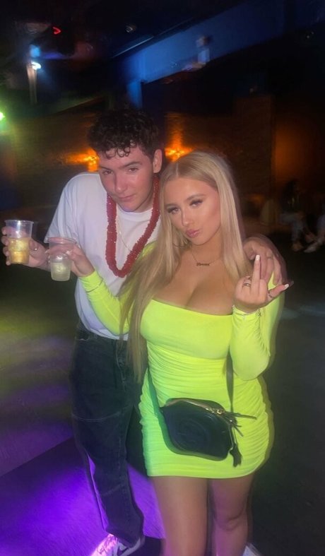 Gracie M pretty pornstar images