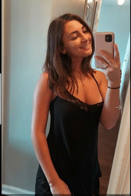 xoxokelss porn model gallery