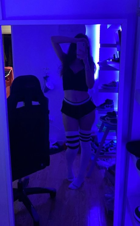 Abbyimu pornstar sexy image