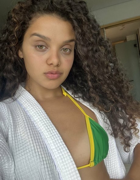 Danielle Olimpia nudes model pic