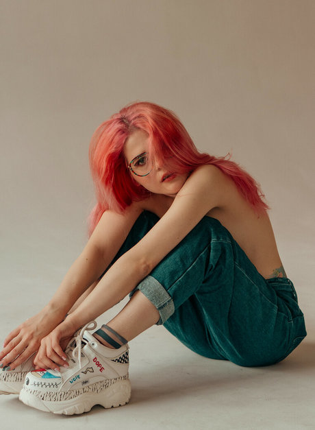 Di Simon hd model archive