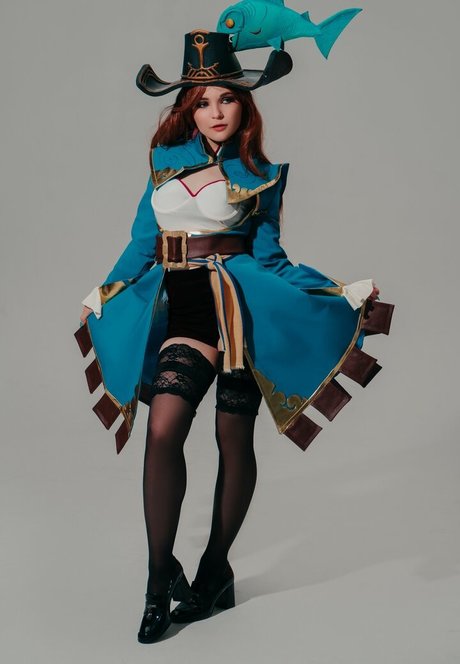Di Simon model free gallery