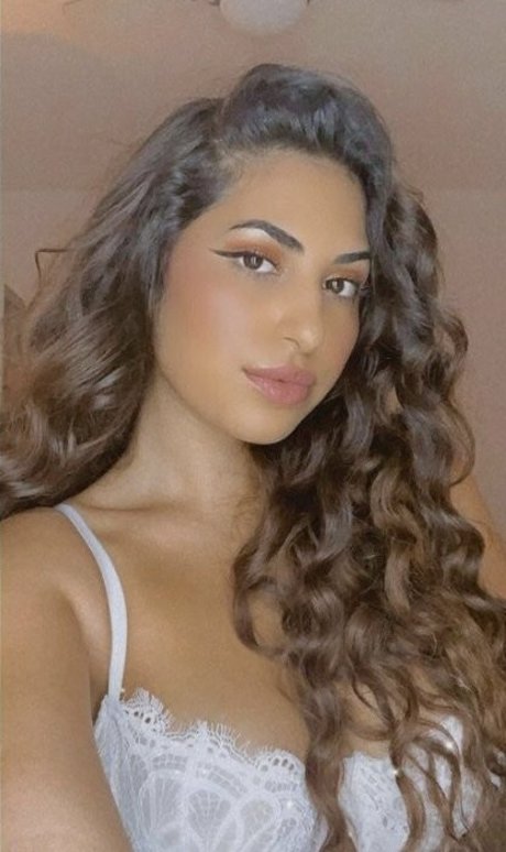 hannahsharpe18 pornstar art pic