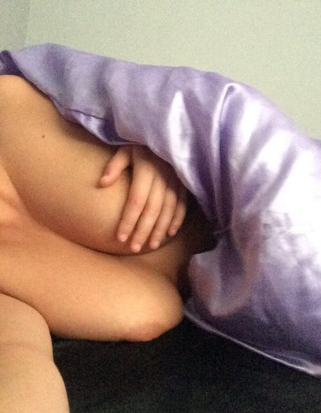 kymgraham92 model art photo