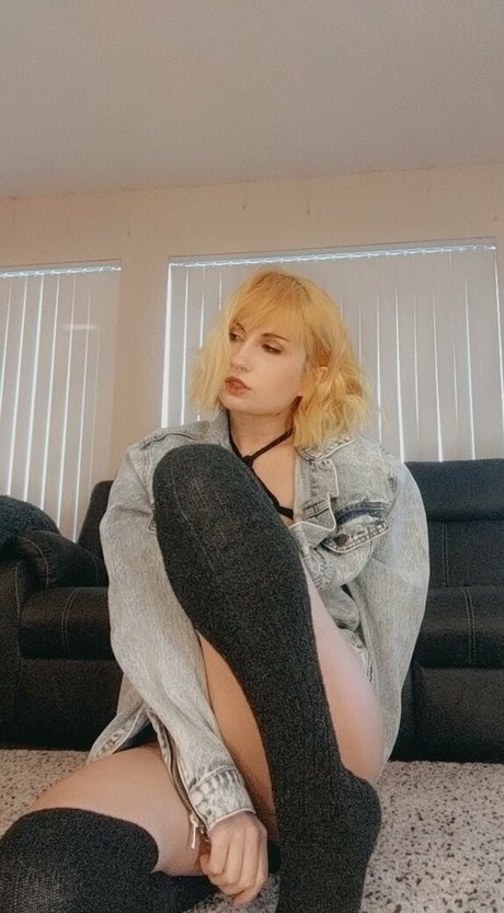 daxanais profile image