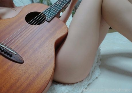 MenisChannel free star pictures