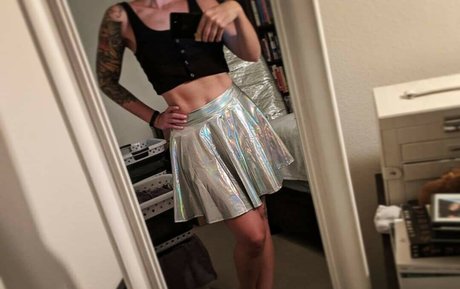 Soe Gwchwind xxx pornstar archive