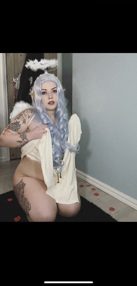 Spitwicked nude actress pics