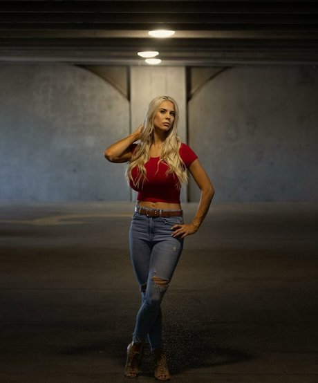 Katelyn Keplar erotic star picture