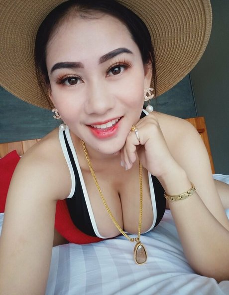 ebony teen onlyfans free pics