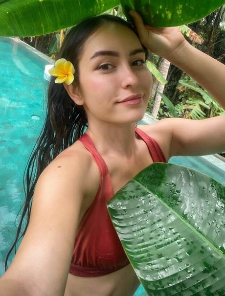 Kylie D sexy model picture