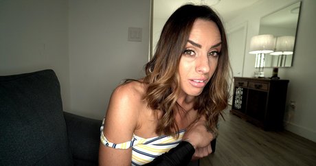 Jaimie Vine pornstar exclusive image