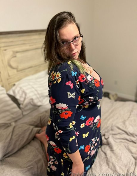 rawri0s star nudes archive