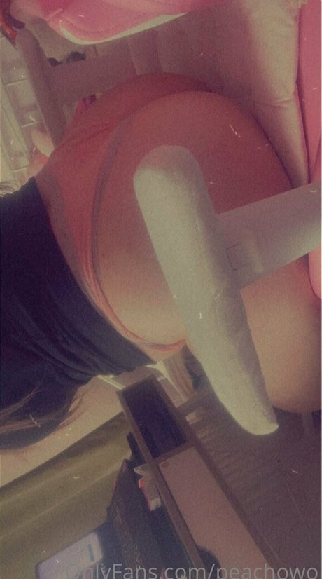 peachowo pornographic star pics