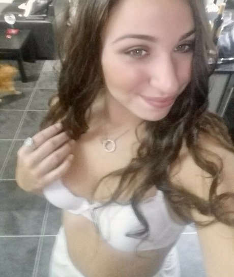 Brogiebear95 sexy star galleries