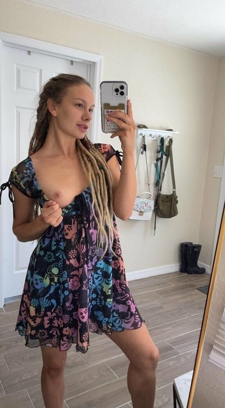 naomiswann star sex pic