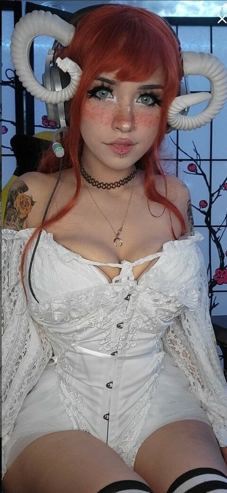 Leighbunbun model nudes images