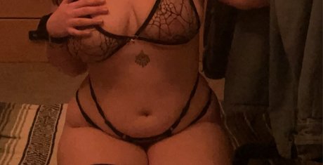 grungek1tten hot pornstar image