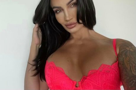 hayleyvernon adult star pics