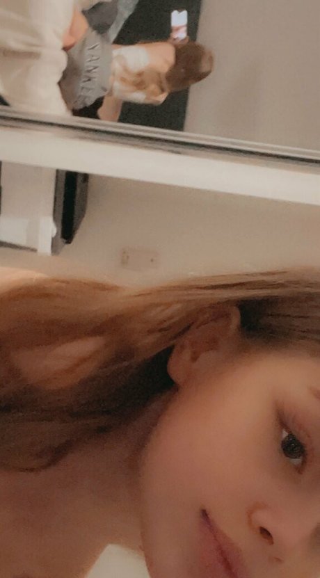 Onlyfanswmadi star art photos