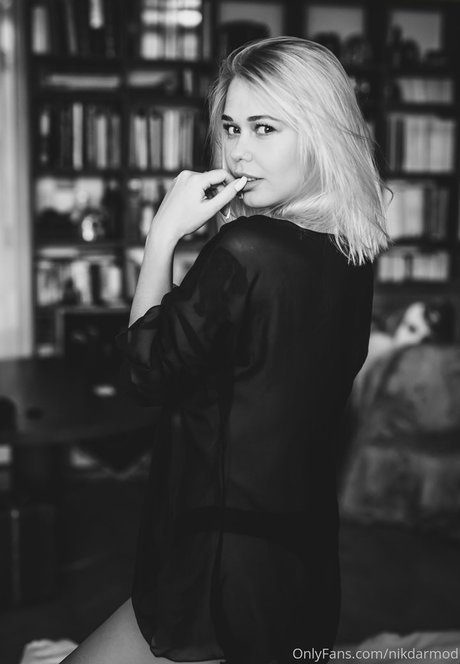 Darina Nikitina hd model img